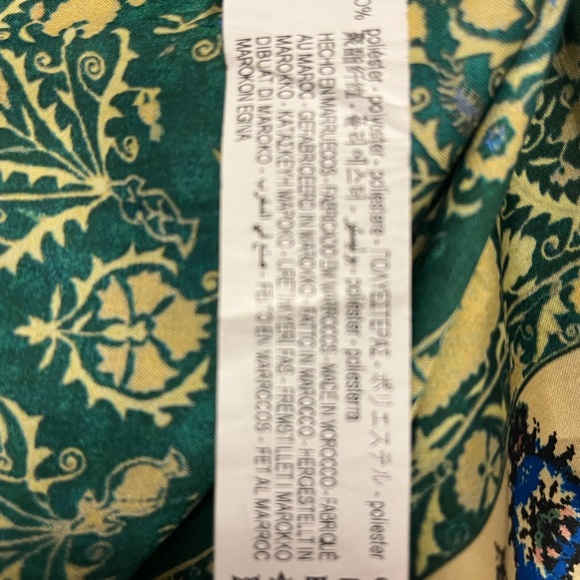 Gorgeous Zara blouse worn a couple of times - Picture 6 of 10